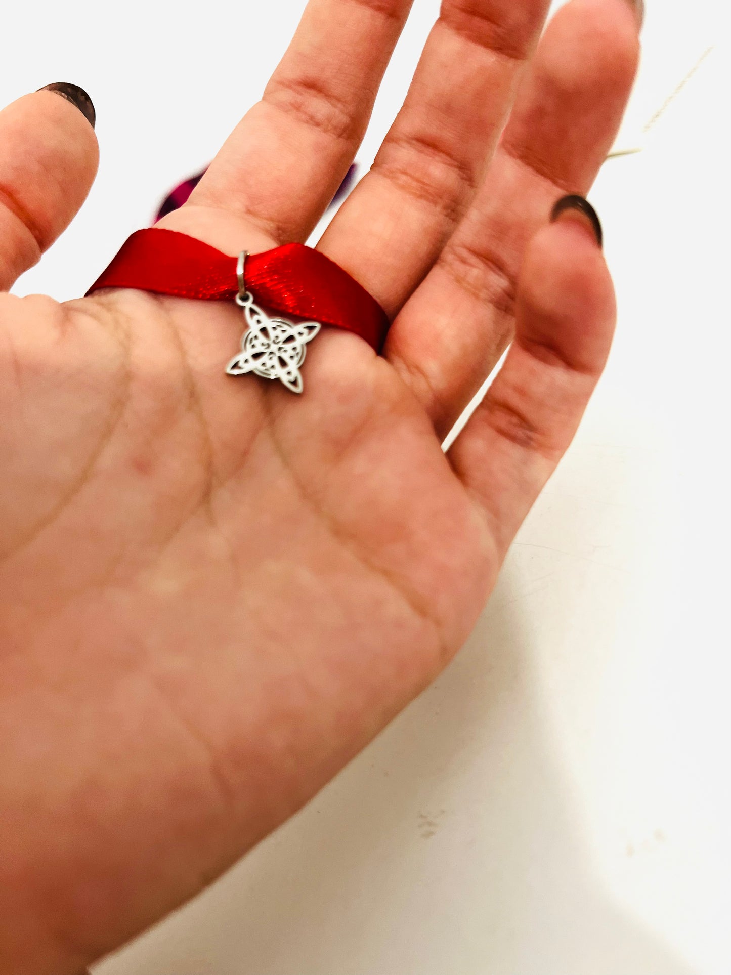 Pulsera Protección con nudo de bruja en acero